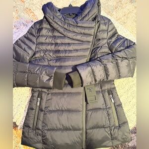 Tumi Women's Metallic Navy Puffer Coat